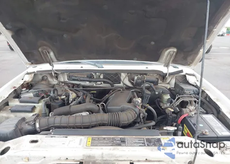 2002 Mazda B3000 Ds из США, поврежденный, VIN 4F4YR16U32TM12981